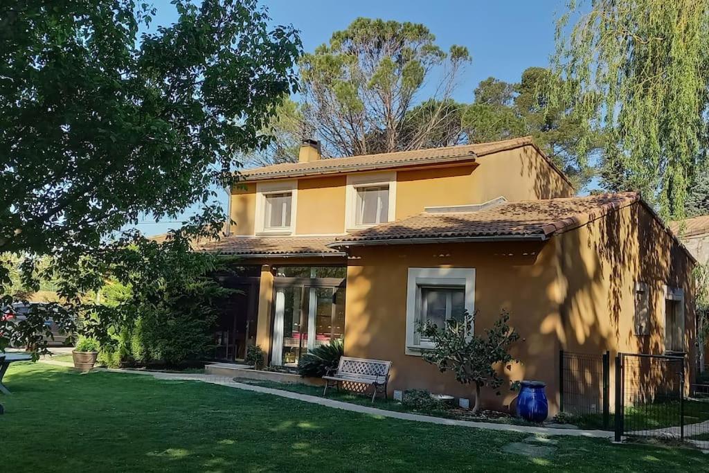 Logement Lumineux, Entierement Renove Avec Jardin Caumont-sur-Durance Экстерьер фото